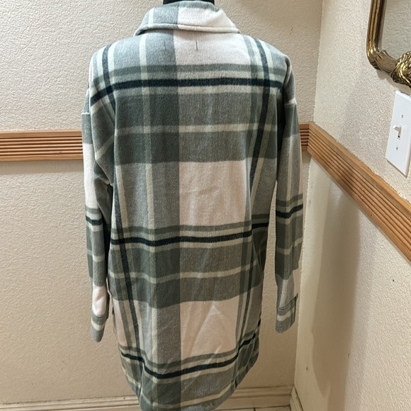 Banana Republic Sage Green and white plaid size S coat!! - Picture 6 of 10